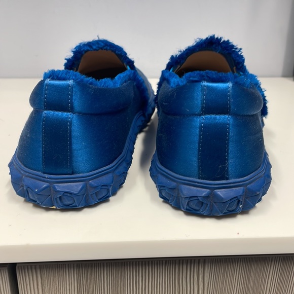 STUART WEITZMAN. UNISEX Loafers. Satin blue. Mens 8.5. Womans 11 Authentic - Picture 6 of 9